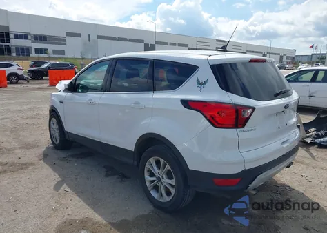 2019 Ford Escape Se из США, поврежденный, VIN 1FMCU0GD4KUA64978